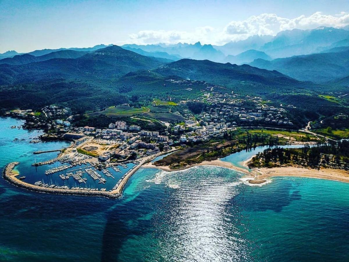 Appartement Vue Mer, Riviere Et Montagnes Sari-Solenzara Ngoại thất bức ảnh